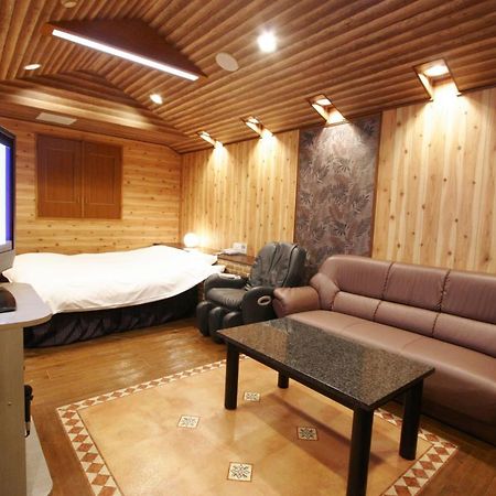 Hotel Joy (Adults Only) Komaki  Bagian luar foto